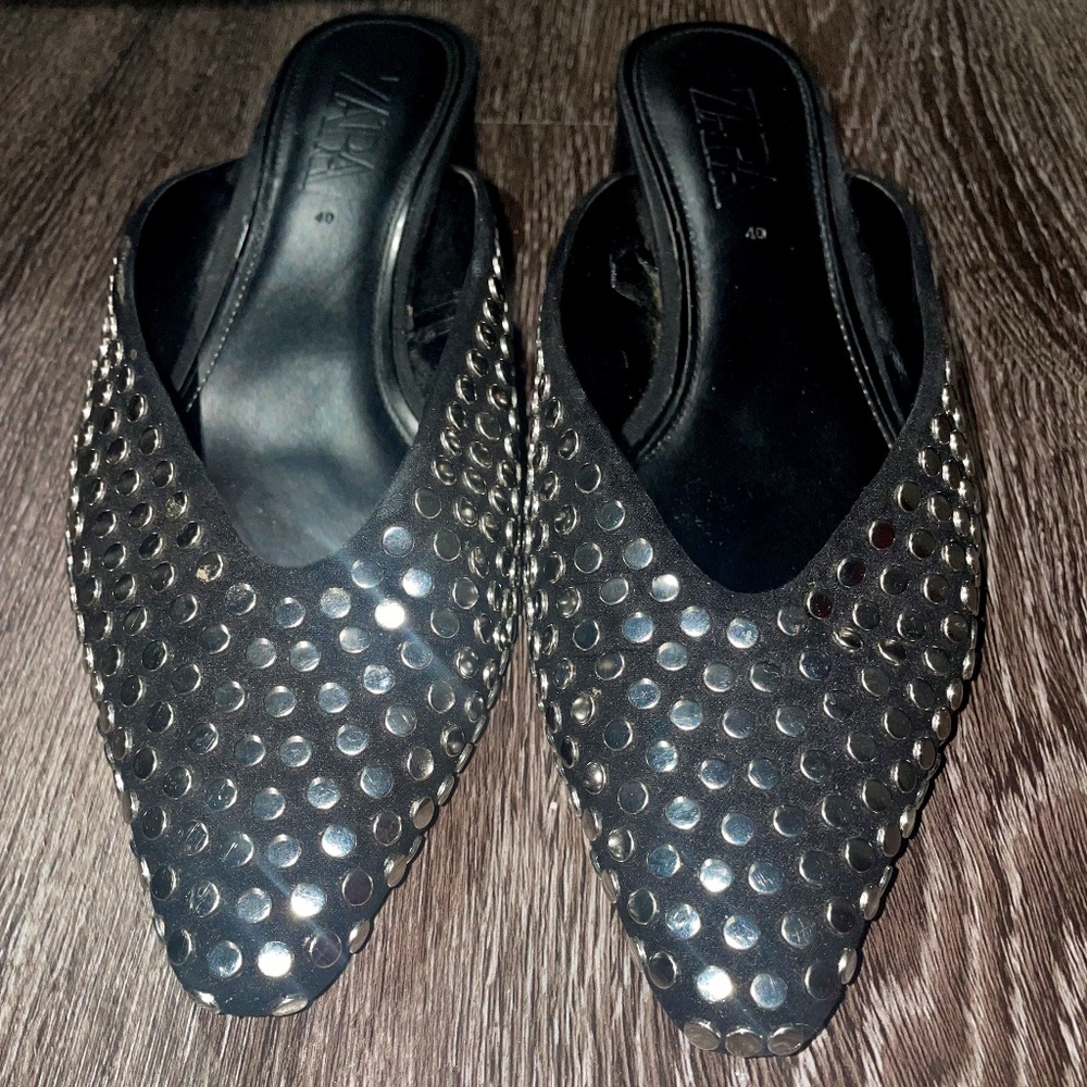 ZARA | BLACK + SILVER STUD MULES | SIZE 39